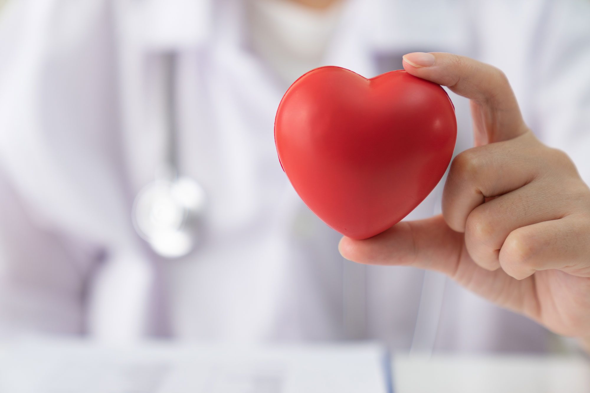 Experts: Men Are Twice As Likely to Die From This Heart Condition